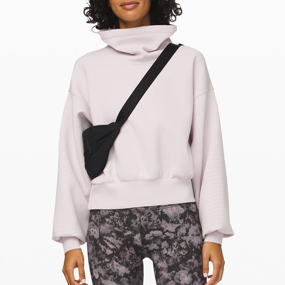 Nwt lululemon full flourish pullover